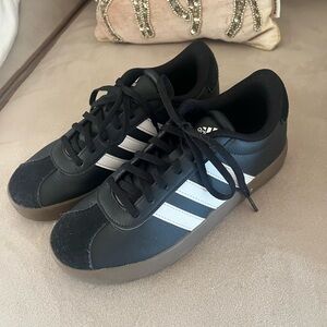 Kids, Samba barely worn in excellent condition